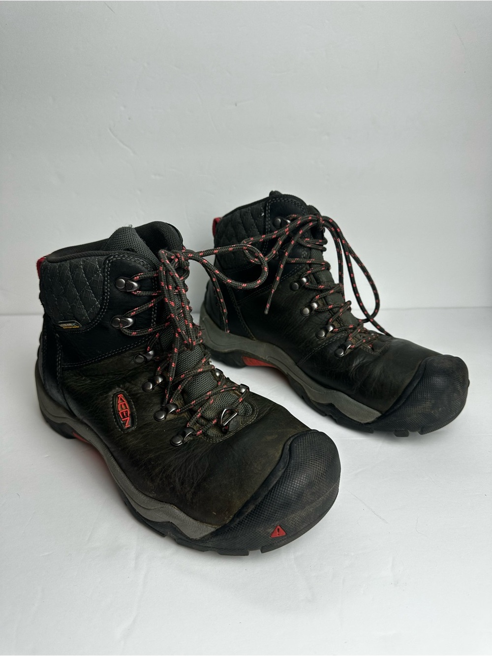 Keen Revel III Waterproof Mid Hiking Boots Women's US 9.5 EU 40 Shoes Leather